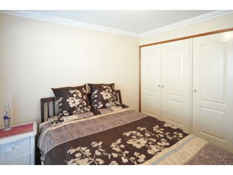 352 Mackenzie Street, Middle Ridge QLD 4350