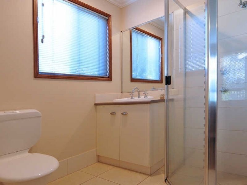 352 Mackenzie Street, Middle Ridge QLD 4350