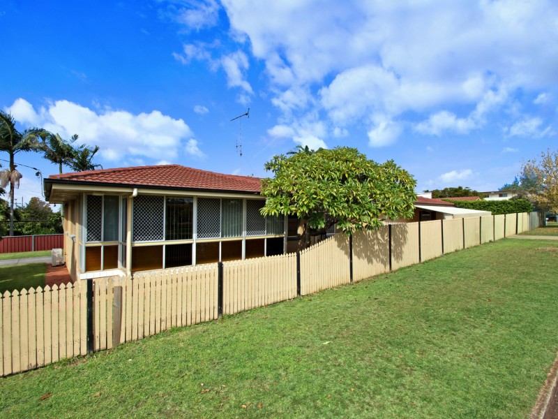 8 Tomkinson Street, Wilsonton QLD 4350