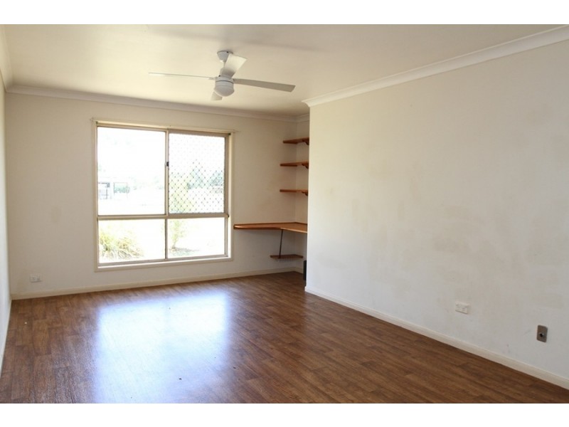 1 Sybyl Street, Harristown QLD 4350
