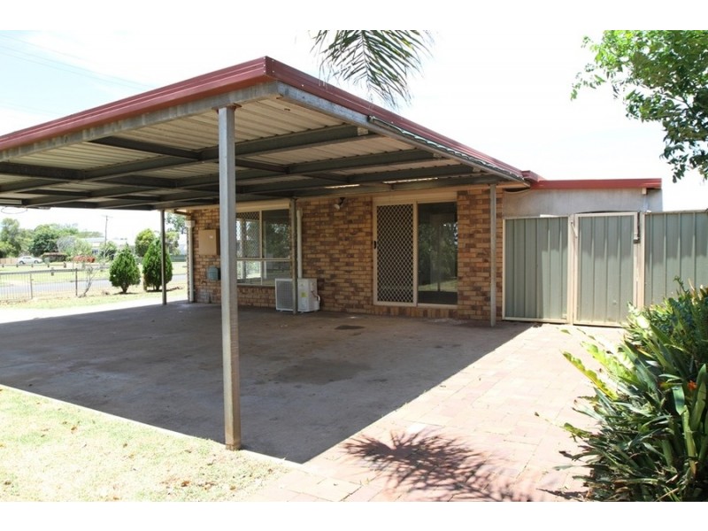 1 Sybyl Street, Harristown QLD 4350