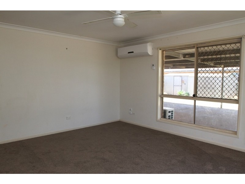 1 Sybyl Street, Harristown QLD 4350