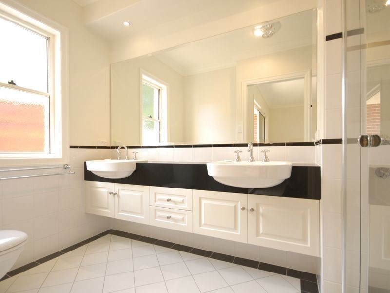 4/82 Curzon Street, East Toowoomba QLD 4350