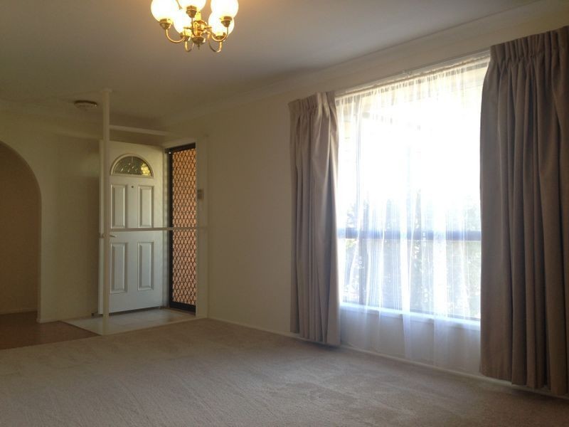 35 Noll Street, Kearneys Spring QLD 4350