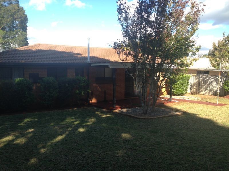 35 Noll Street, Kearneys Spring QLD 4350