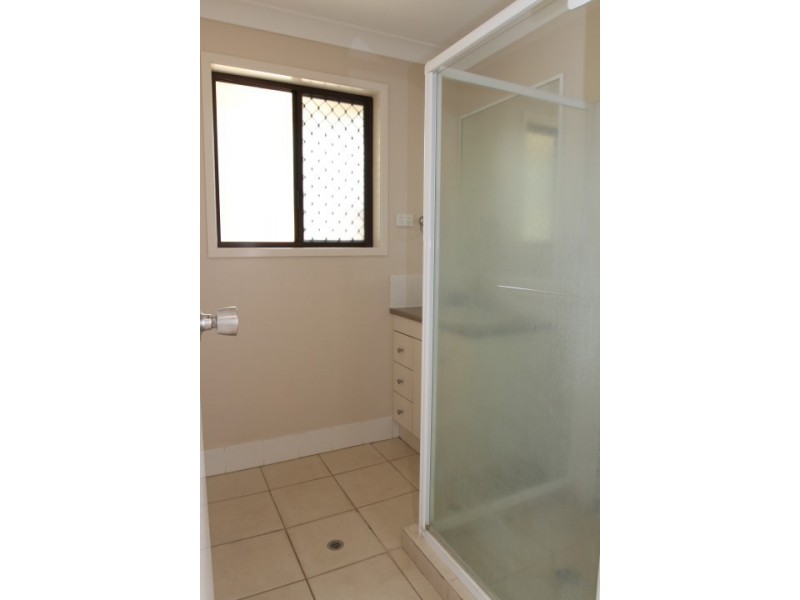 1/59 Kitchener Street, South Toowoomba QLD 4350
