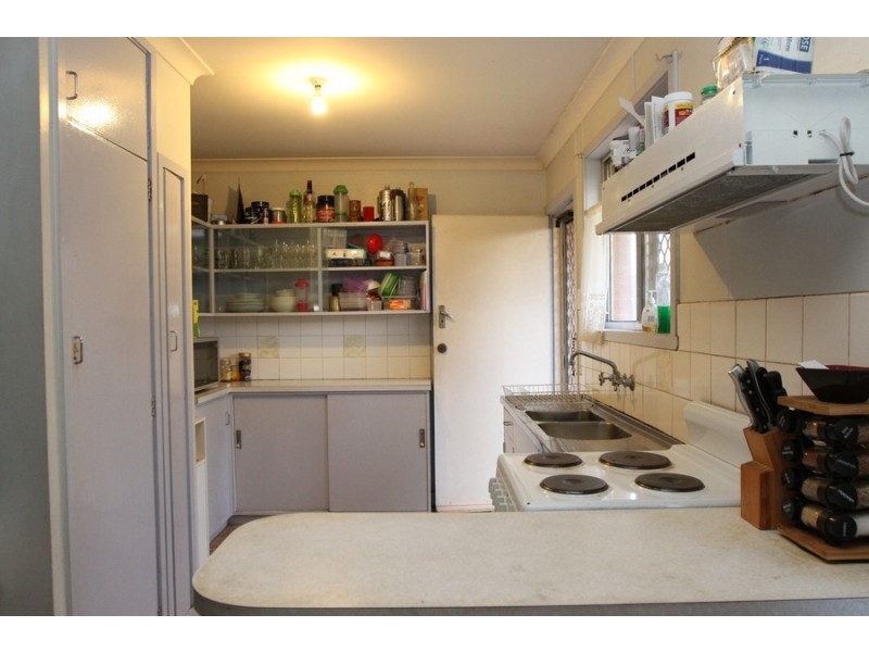 1A Cathro Street, Rockville QLD 4350