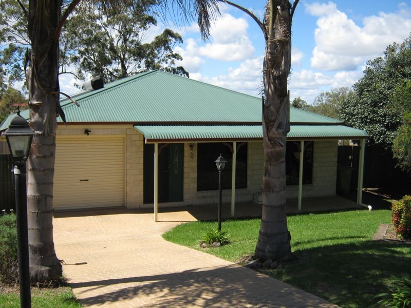 8 Conquest Court, Wilsonton QLD 4350