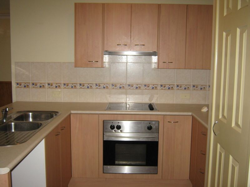 8 Conquest Court, Wilsonton QLD 4350