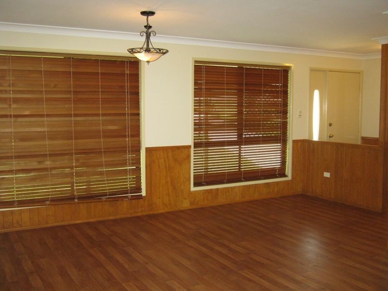 8 Conquest Court, Wilsonton QLD 4350