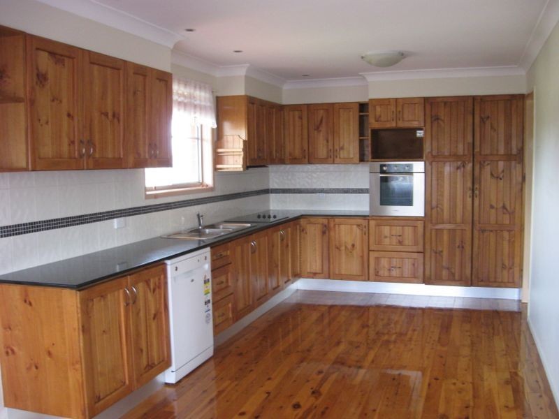 32 McFarlane Street, Wilsonton QLD 4350