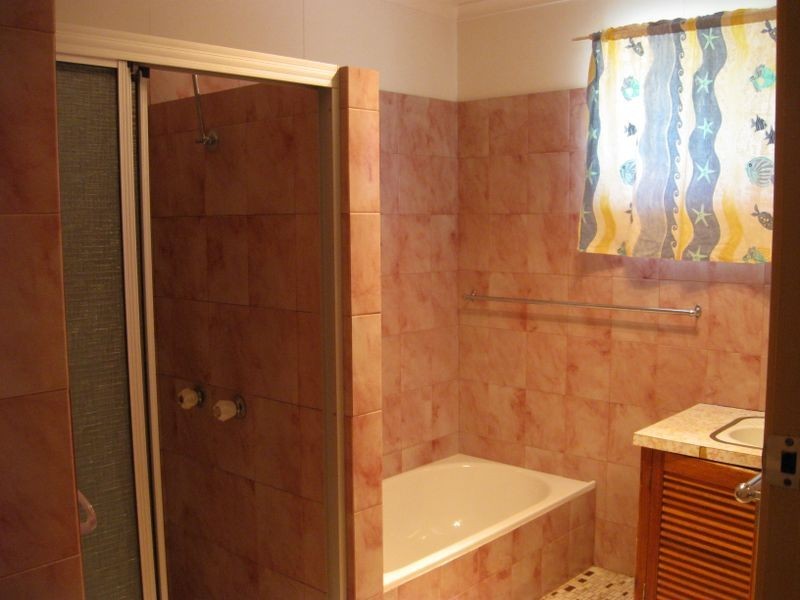 32 McFarlane Street, Wilsonton QLD 4350