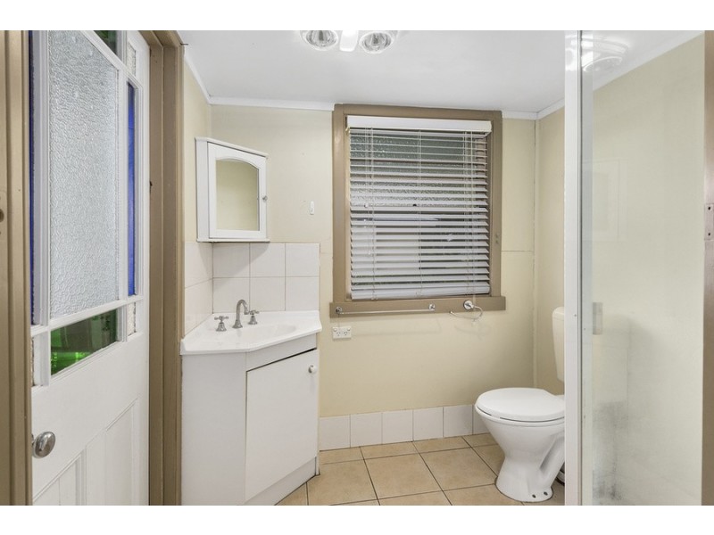 253 Geddes Street, Centenary Heights QLD 4350