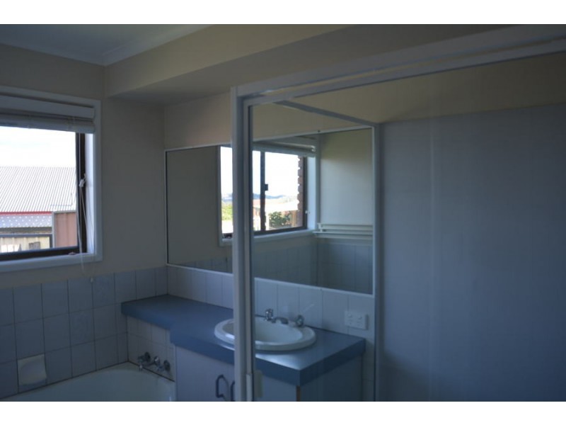 16 Coolawin Street, Wilsonton QLD 4350