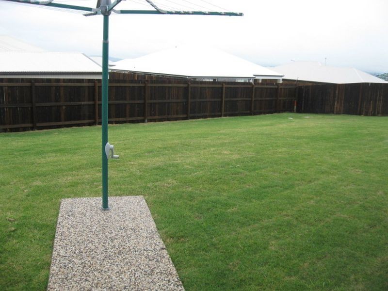 28 Kalimna Drive, Highfields QLD 4352