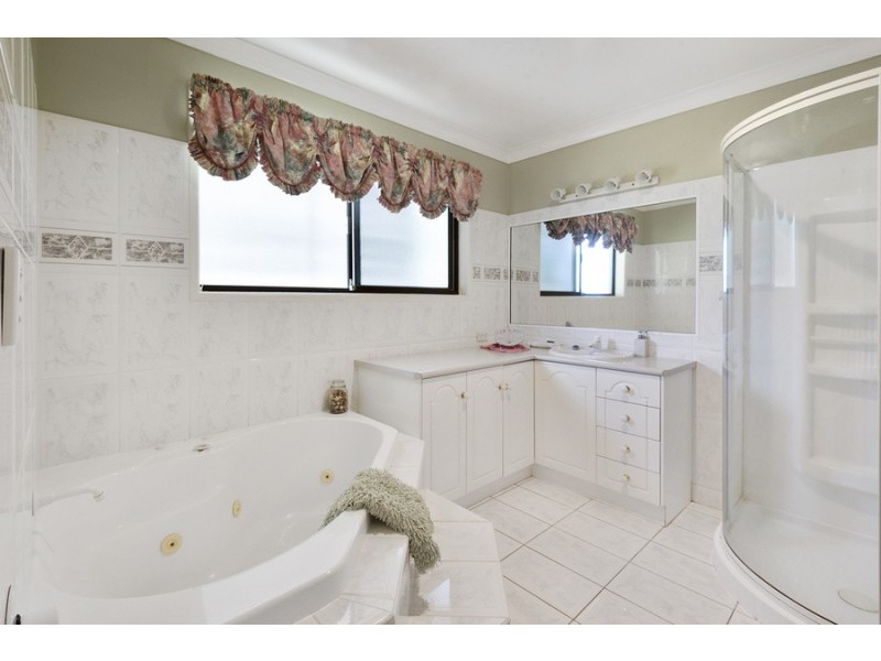 18 Fletcher Street, East Toowoomba QLD 4350