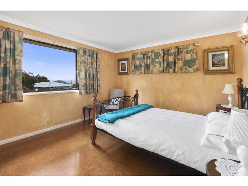 18 Fletcher Street, East Toowoomba QLD 4350