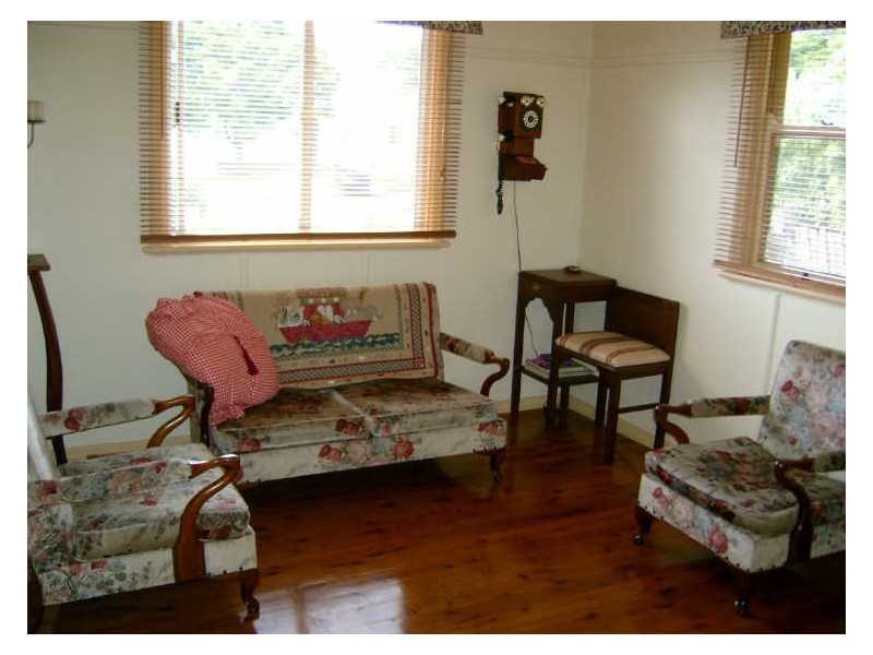 188 South Street, Centenary Heights QLD 4350