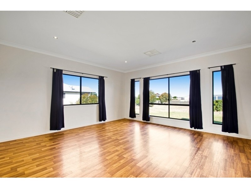 31 Diamond Drive, Dalby QLD 4405