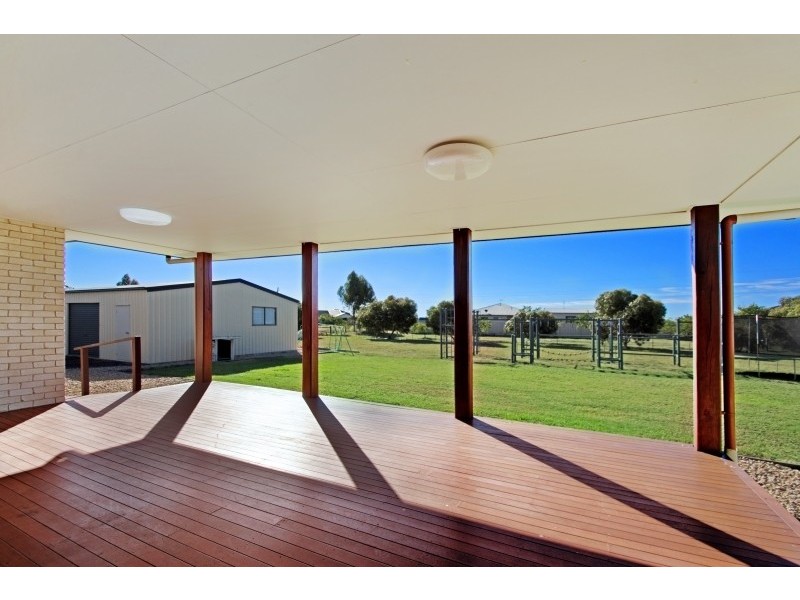 31 Diamond Drive, Dalby QLD 4405