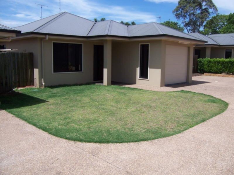 2/758 Ruthven Street, South Toowoomba QLD 4350