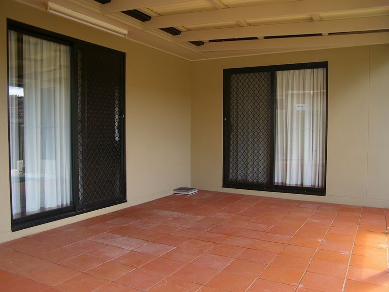 2/758 Ruthven Street, South Toowoomba QLD 4350