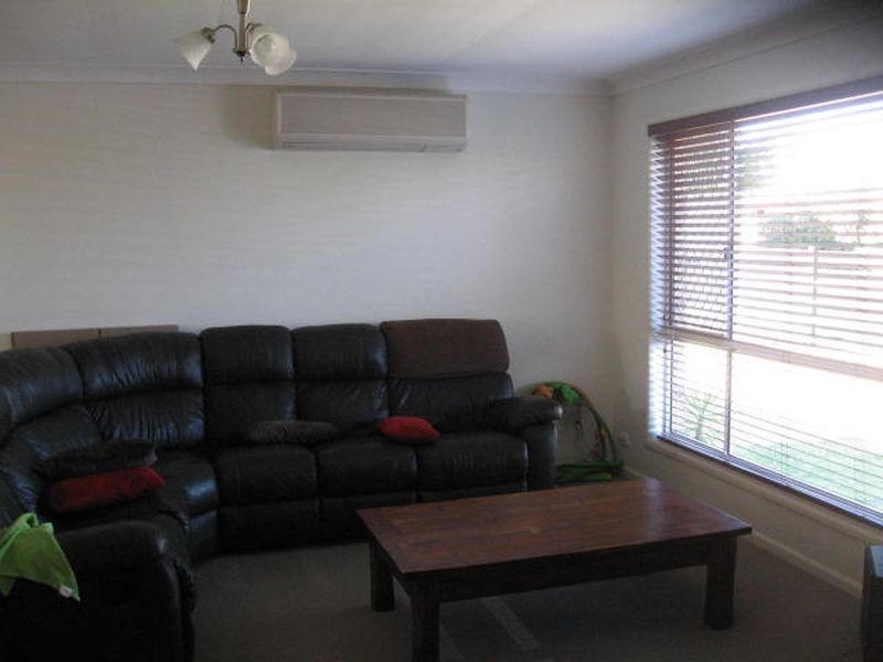 5 Silver Gum Court, Glenvale QLD 4350