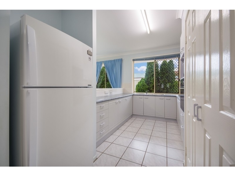 36 Belclaire Drive, Westbrook QLD 4350