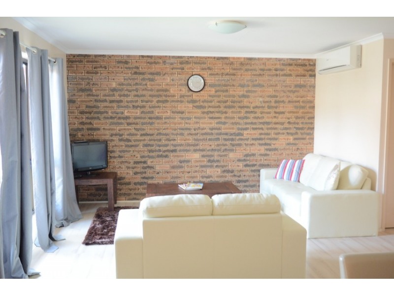 9/367 Margaret Street, Newtown QLD 4350