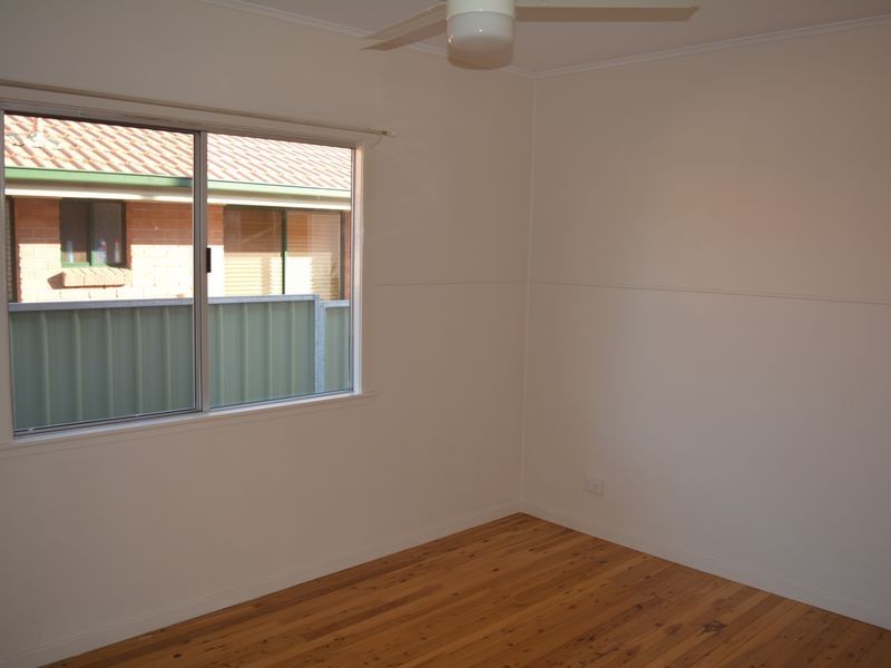 5 Eardley Street, Newtown QLD 4350