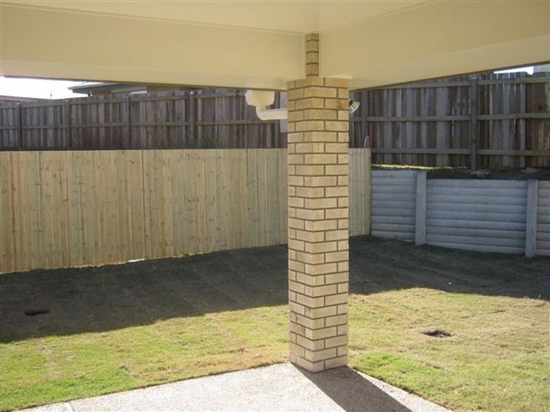 3 Cooranga Street, Glenvale QLD 4350