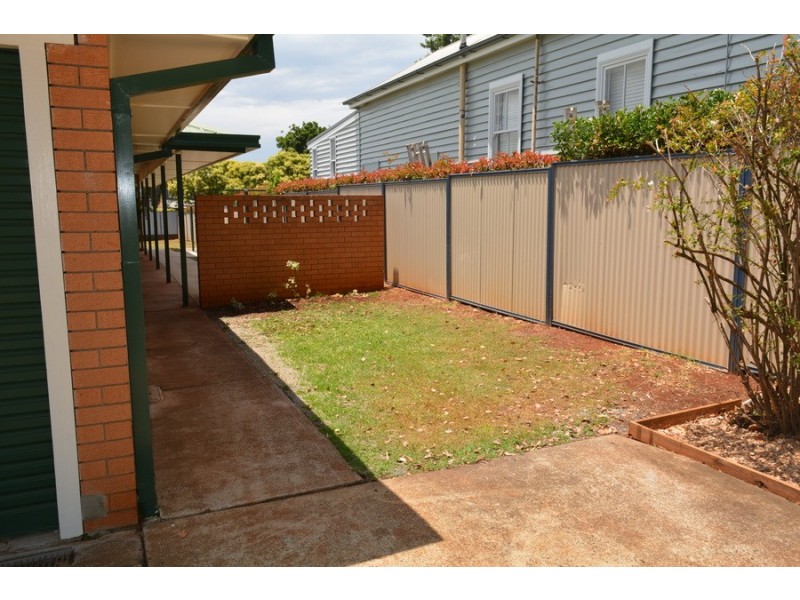 1/169 Perth Street, South Toowoomba QLD 4350