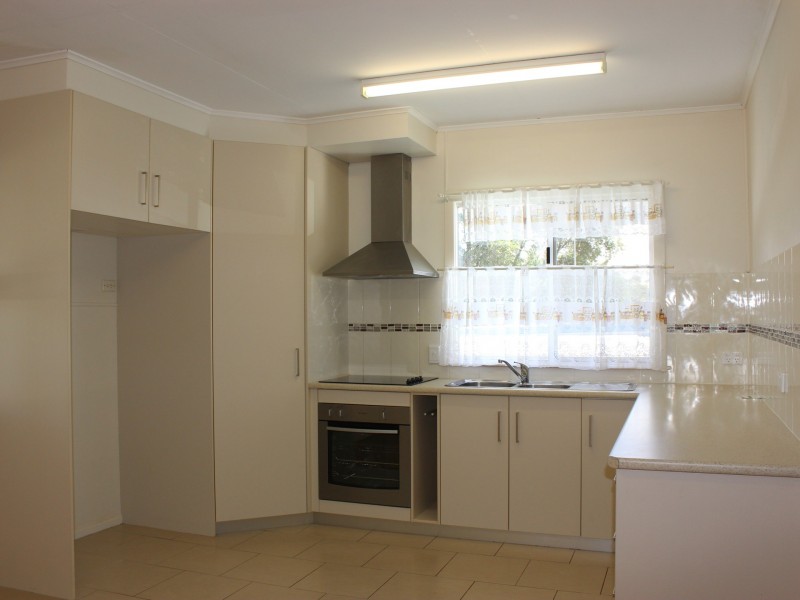 5 Eardley Street, Newtown QLD 4350