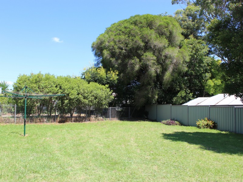 5 Eardley Street, Newtown QLD 4350