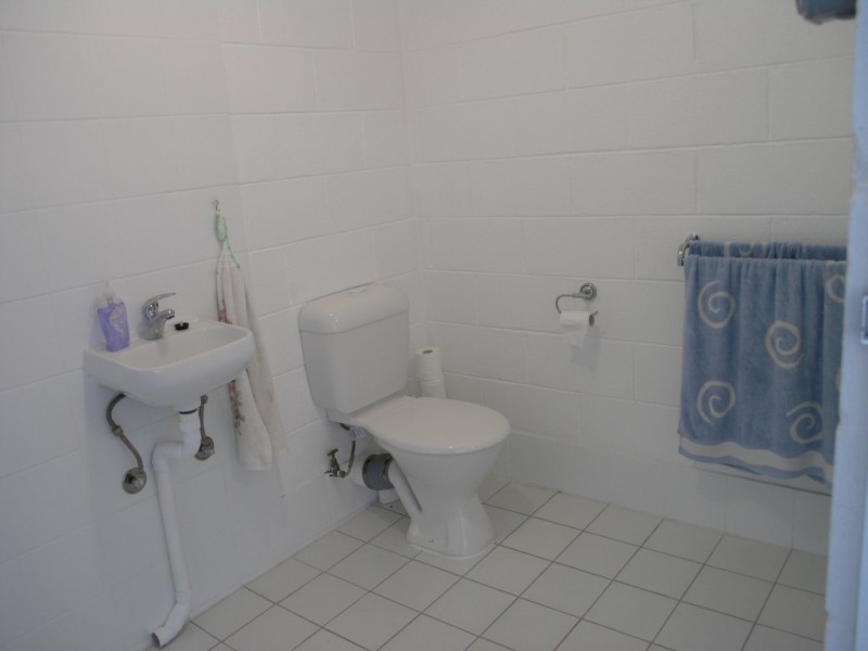 42 Toowoomba Road, Oakey QLD 4401