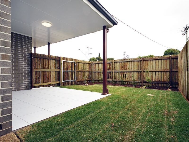 2/418 Hume Street, Kearneys Spring QLD 4350