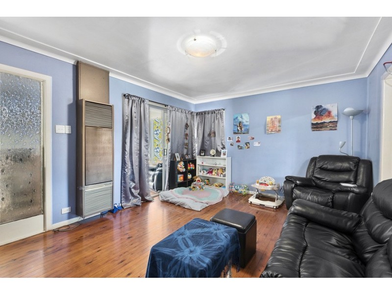 320 Alderley Street, Kearneys Spring QLD 4350