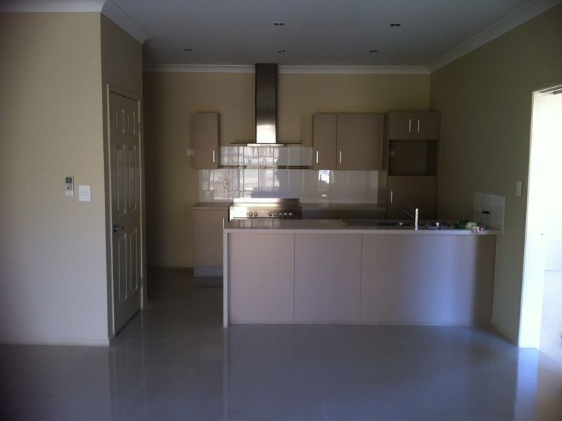 3/1 Sunset Drive, Glenvale QLD 4350