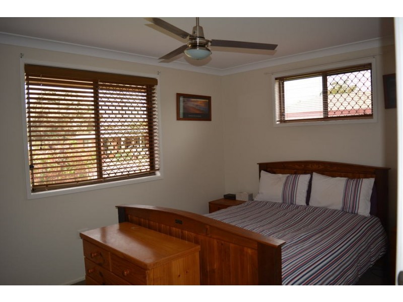 1 HERZER Court, Kearneys Spring QLD 4350