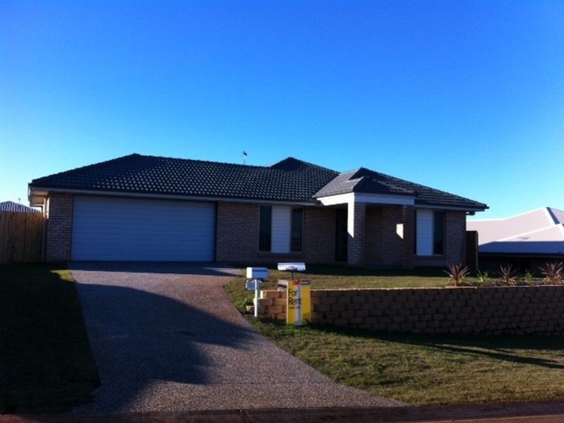 17 Sweeney Street, Kearneys Spring QLD 4350