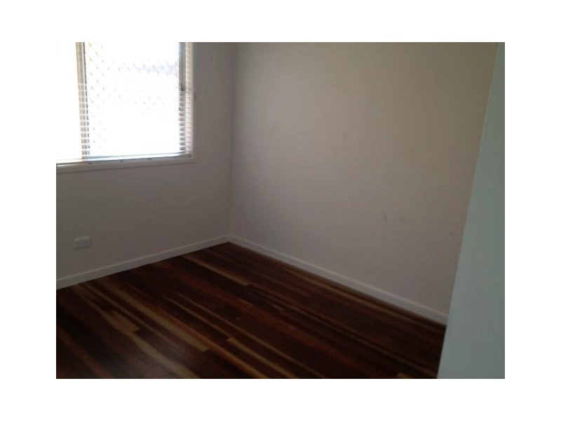 2/298 Mackenzie Street, Rangeville QLD 4350