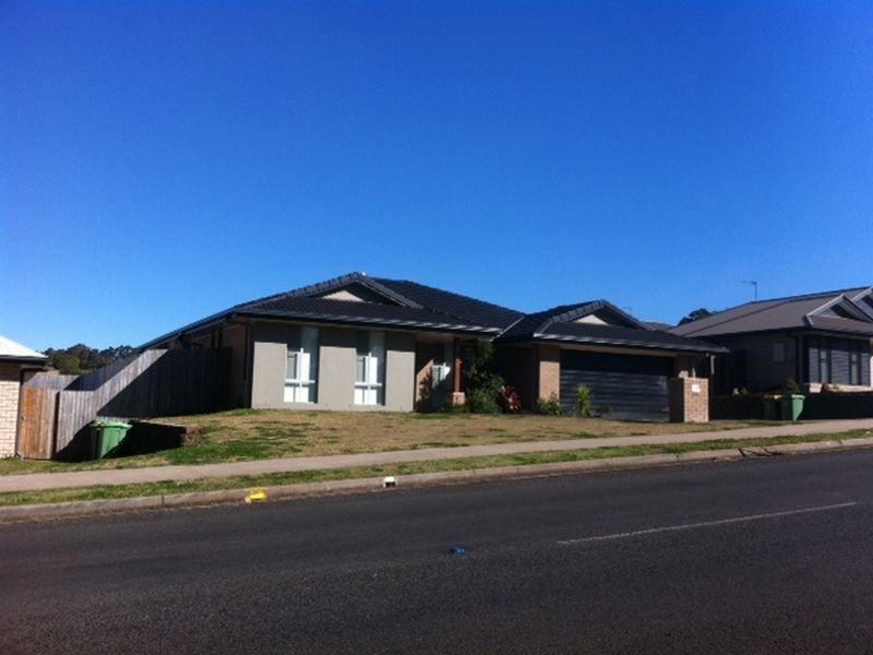 90a Hogg Street, Wilsonton QLD 4350