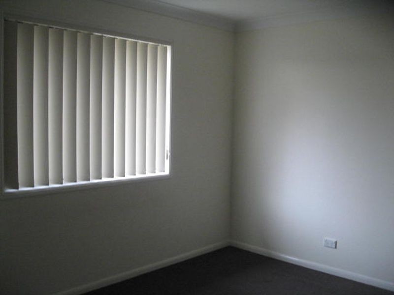 2 Menzies Street, Middle Ridge QLD 4350