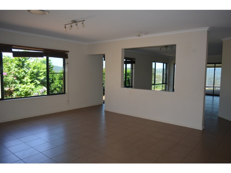 6 Junction Drive, Gowrie Junction QLD 4352