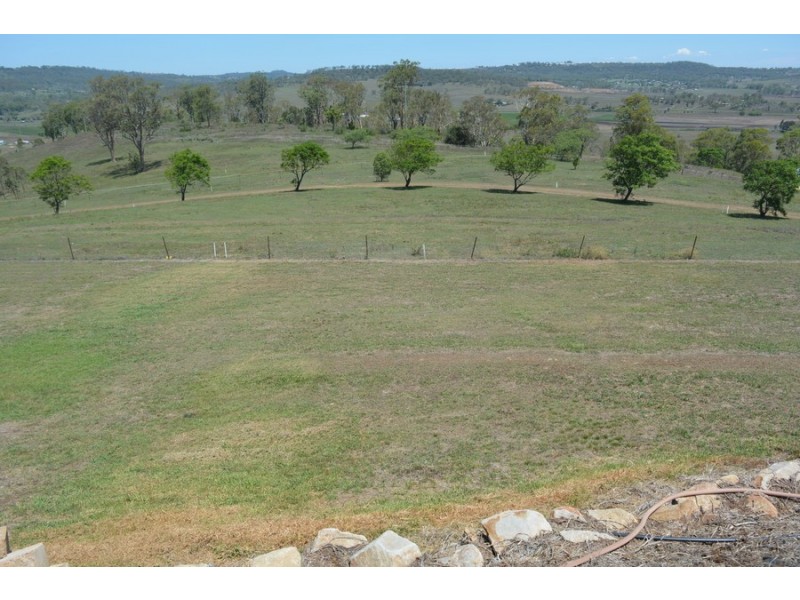 6 Junction Drive, Gowrie Junction QLD 4352