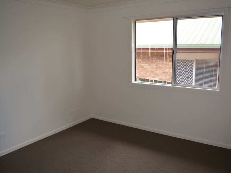 11 Leahy Street, Rockville QLD 4350