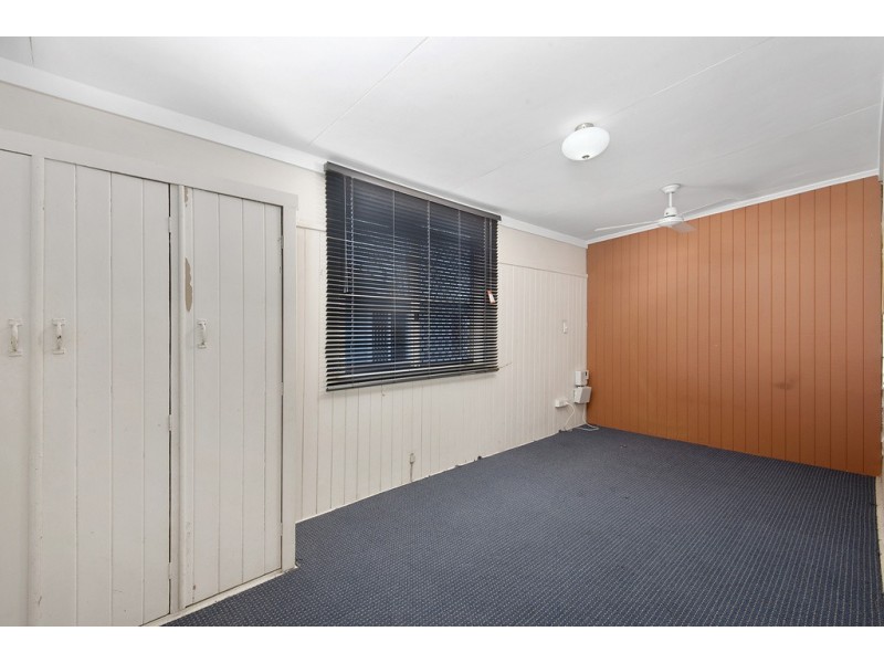 136 James Street, South Toowoomba QLD 4350