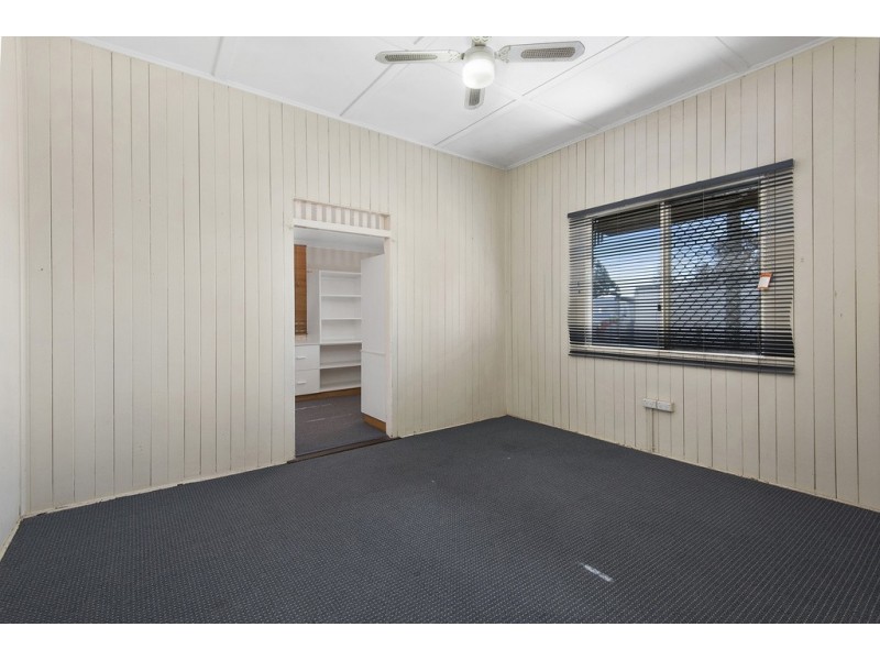 136 James Street, South Toowoomba QLD 4350