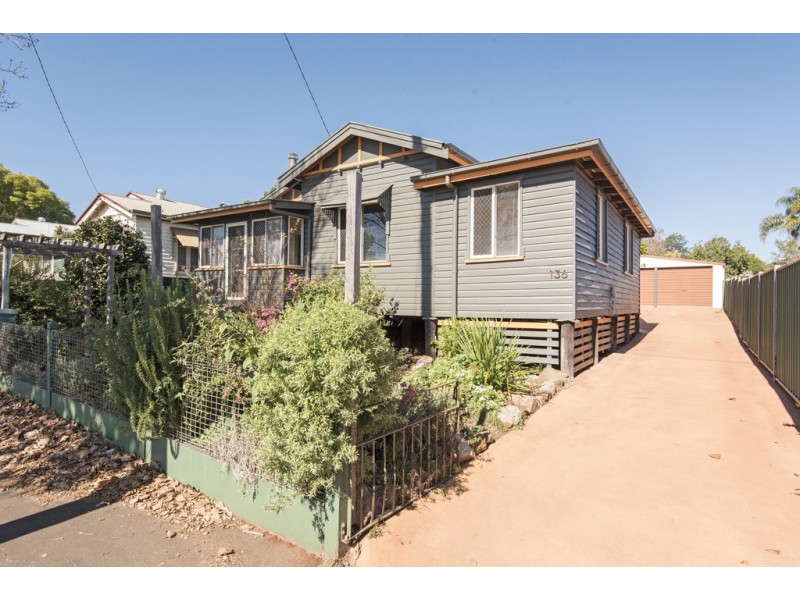 136 James Street, South Toowoomba QLD 4350