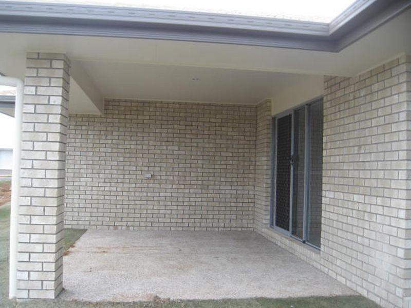 38 Kalimna Drive, Highfields QLD 4352